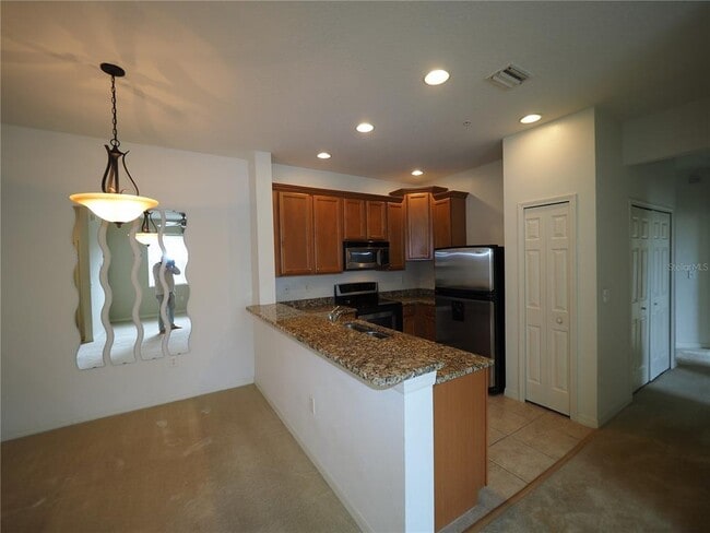 Building Photo - 3617 Parkridge Cir