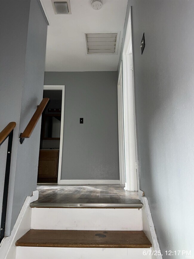 Building Photo - 41052 Gunter Ct
