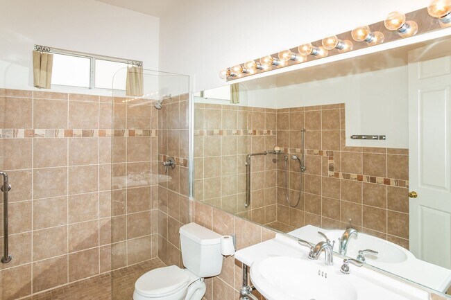 Building Photo - 3 bed 1 story, 2 bath Home In A Cul-De-Sac In Rolling Hills Ranch