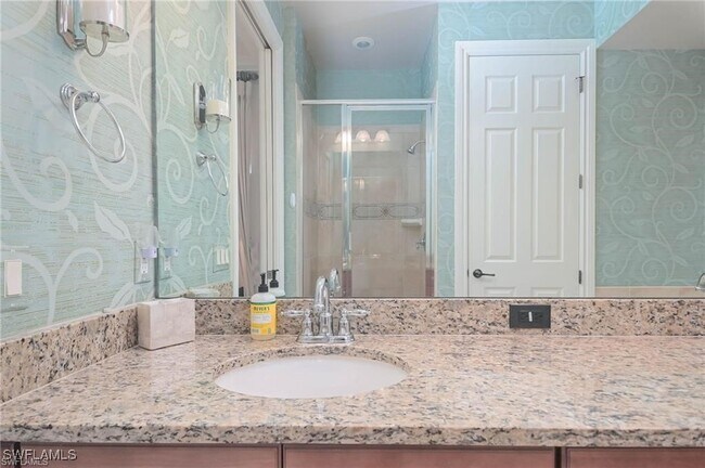 Building Photo - 11945 Alegria St