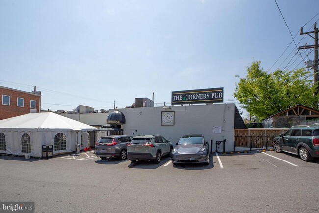 Building Photo - 311 Timberwood Ave