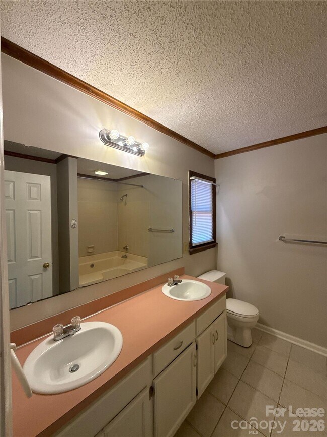 Building Photo - 7638 Campbell Creek Ln