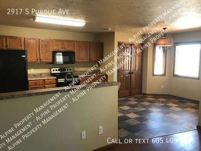 Building Photo - 2917 S Purdue Ave