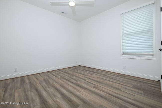 Building Photo - 6024 Passionflower Dr
