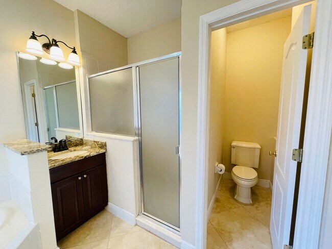 Building Photo - Available now! Charming 4-bedroom, 2.5-bathroom pet friendly home!!