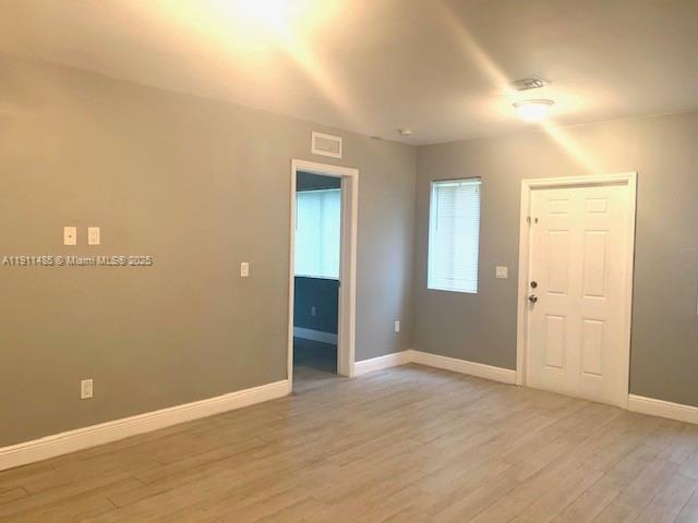 Building Photo - 4126 NW 3rd Ave