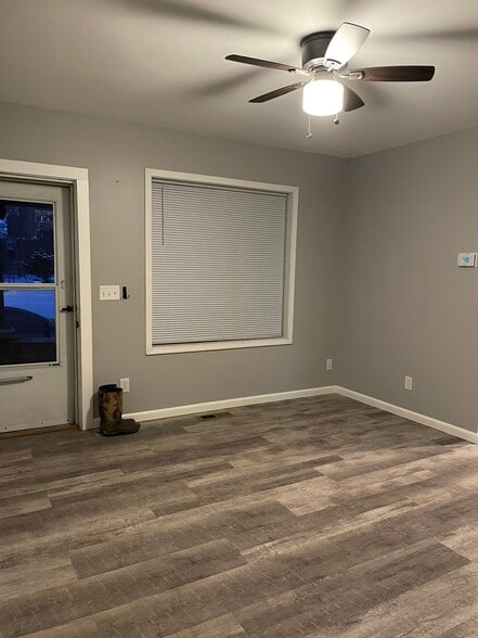 Building Photo - 1403 11th St