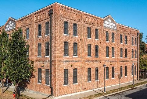 Building Photo - 200 Seneca St