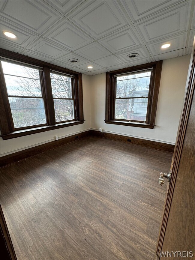 Building Photo - 85 Humboldt Pkwy