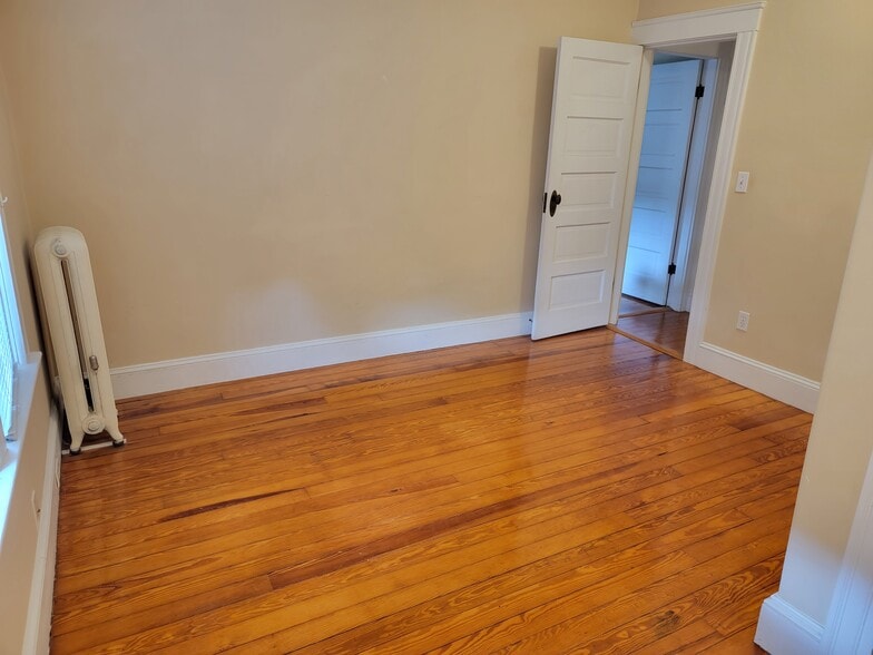 Bedroom 1 - 27 Granite St