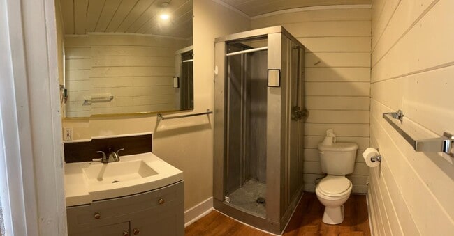 Building Photo - 4657 E Grant Ave