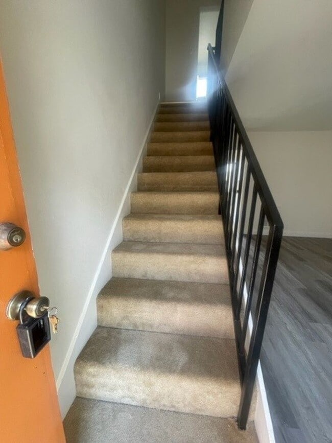 Interior Photo - 270 - 36851/36857 Sycamore St