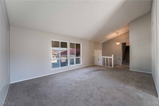 Building Photo - 8705 Isola Dr
