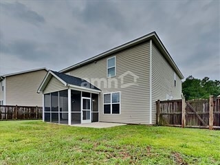 Building Photo - 205 Short Woods Ct