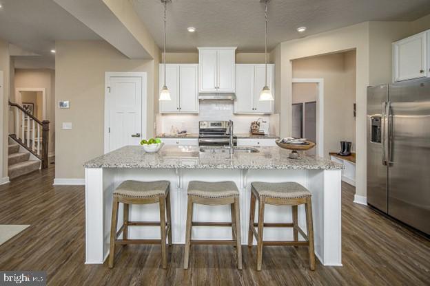 Building Photo - 208 Braeburn Dr