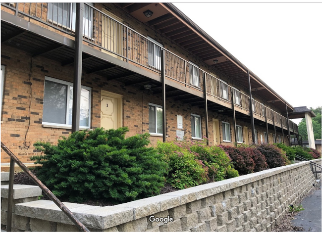 Building Photo - 9860 Le Coeur Ct
