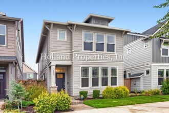 Building Photo - 3933 SE 83rd Ave