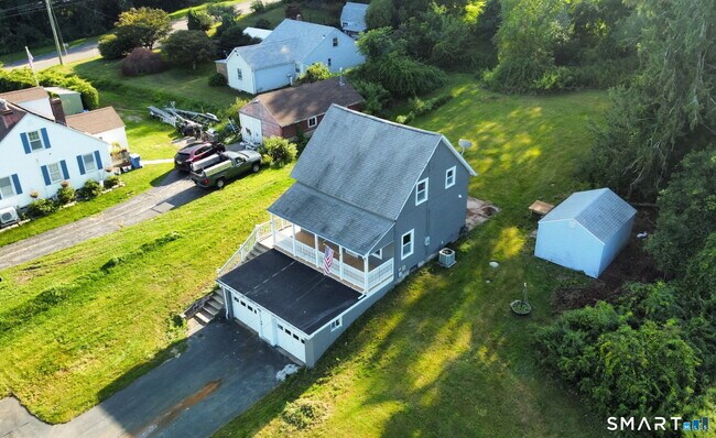 Building Photo - 292 Old Colchester Rd
