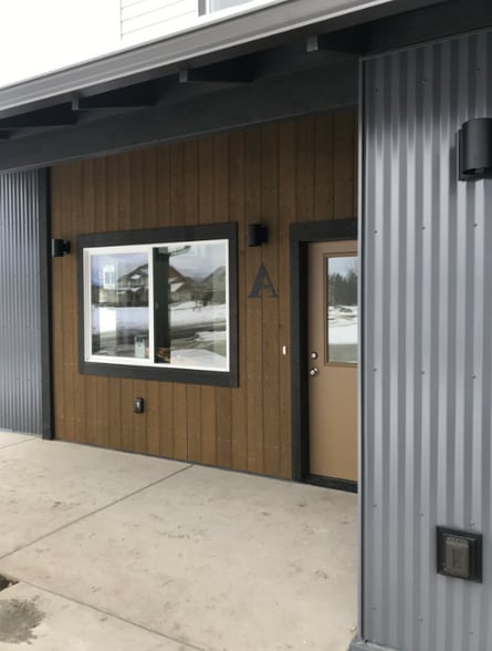 Building Photo - 3065 Catron St