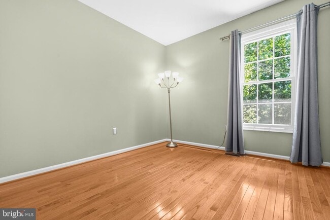 Building Photo - 6837 Malton Ct