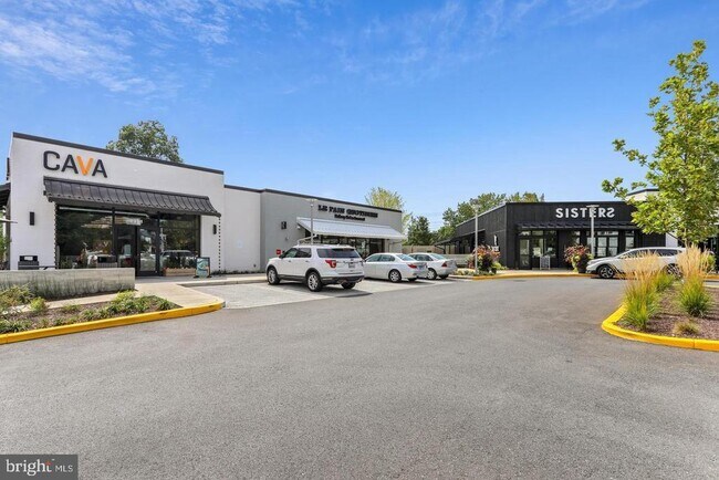 Building Photo - 7505 Democracy Blvd