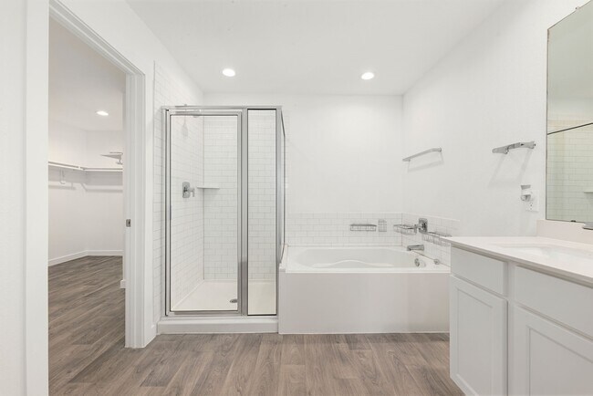 Building Photo - 6931 Dell Vista Drive