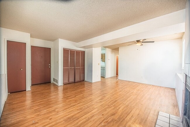 Building Photo - 1765 Zebulon Dr