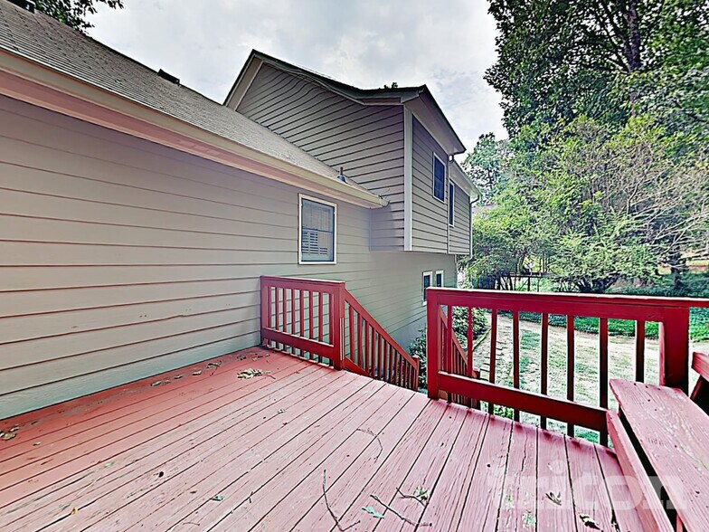 Building Photo - 2909 Buckskin Trail SW