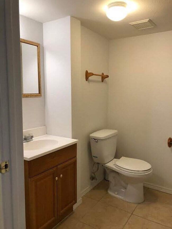 Building Photo - 2662 Bannister Ct