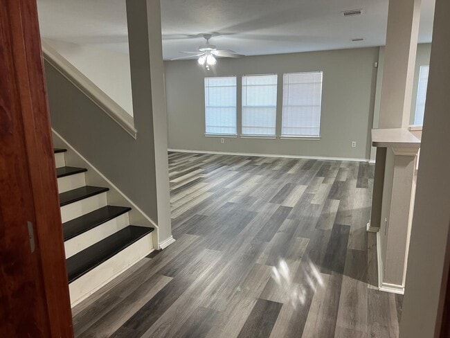 Building Photo - 6319 Sunlit Orchard Dr