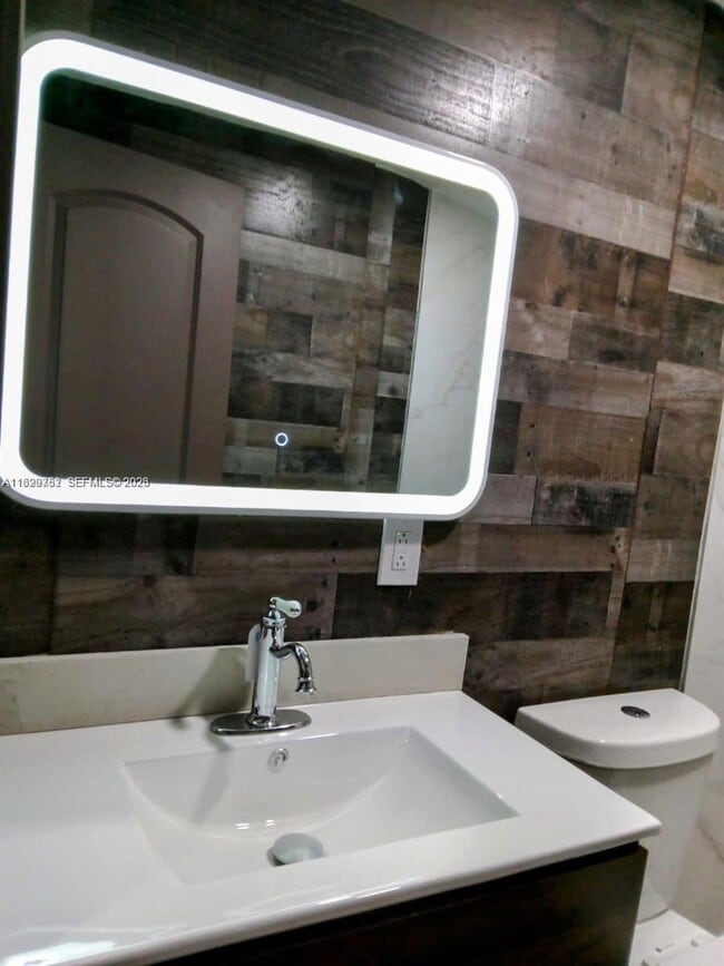 Building Photo - 2720 NW 29th St