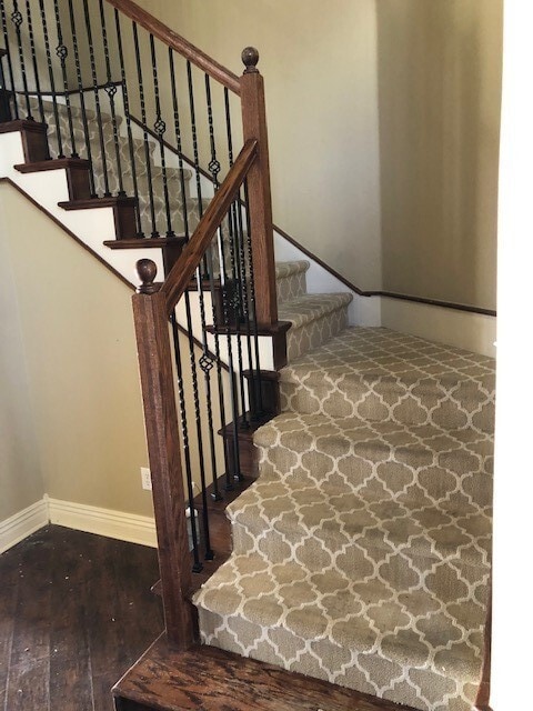 Building Photo - 6445 Dearing Rd