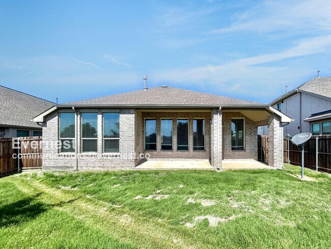 Building Photo - 7204 Black Cherry Ln