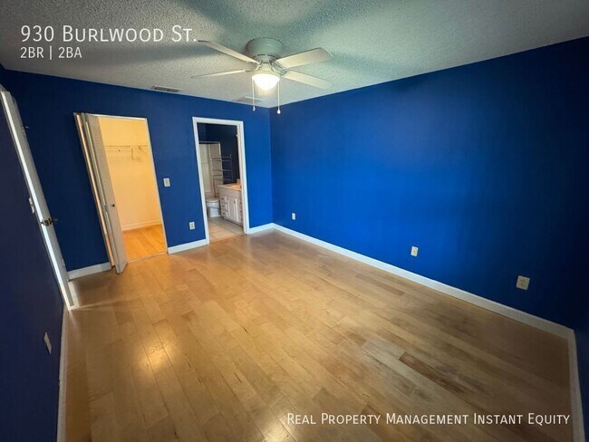 Building Photo - 930 Burlwood St