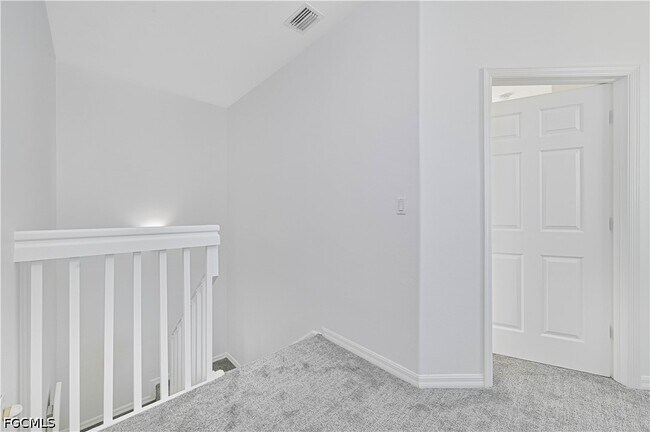 Building Photo - 14760 Pinnacle Pl