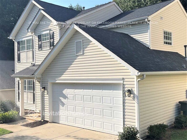 Building Photo - 196 Markham Dr