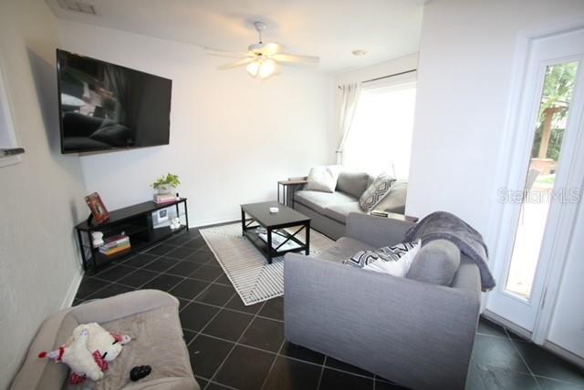 Building Photo - 230 E Esther St