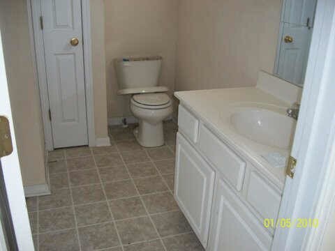 Building Photo - 316 Brookview Dr