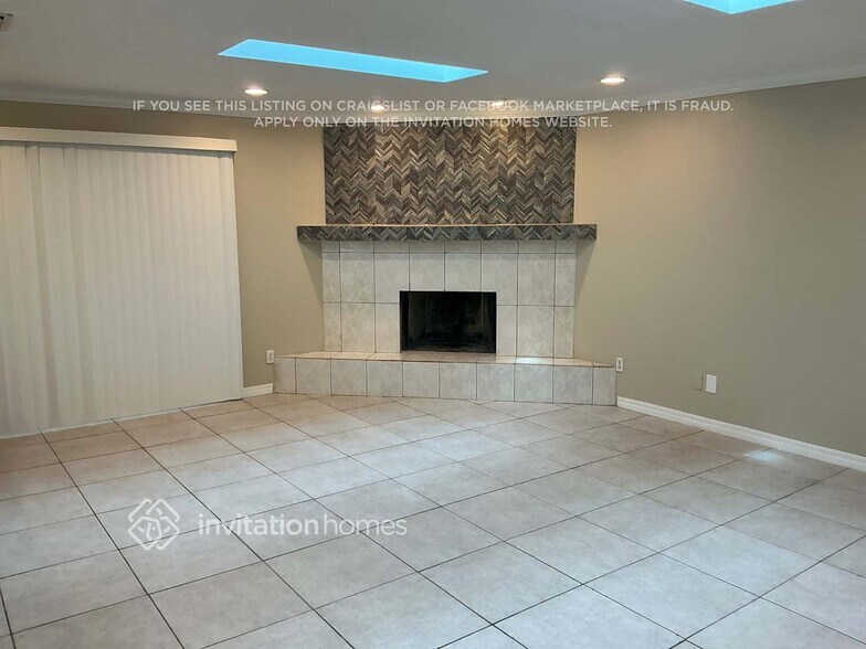 Building Photo - 4227 Dryden Cir