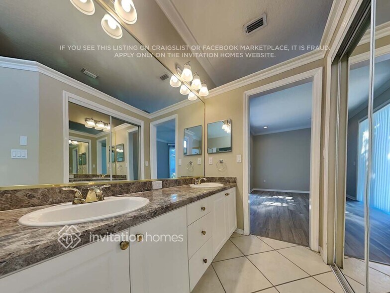 Building Photo - 1103 Clearpointe Way