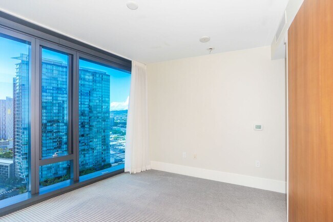 Building Photo - Anaha-1108 Auahi