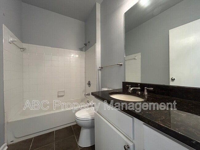 Building Photo - 4261 NE Meadow Creek Cir