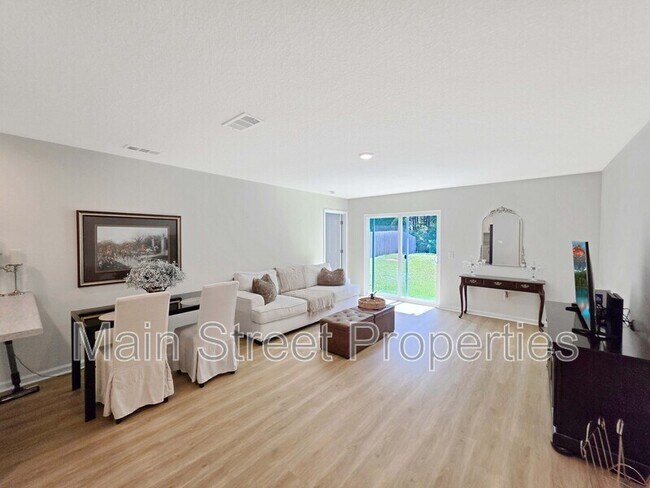 Building Photo - 6465 June Bug Dr