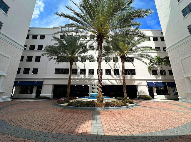 Building Photo - 233 S Federal Hwy
