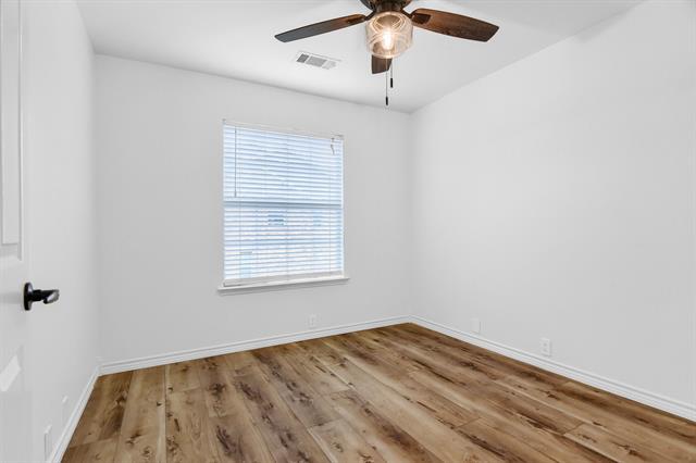 Building Photo - 601 Jeans Creek Dr