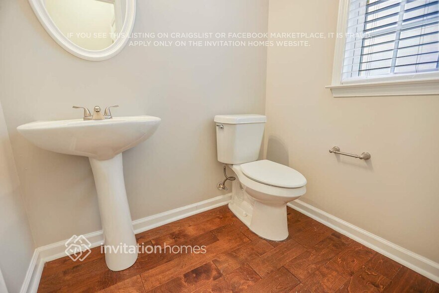 Building Photo - 3110 Dawson Ln SW