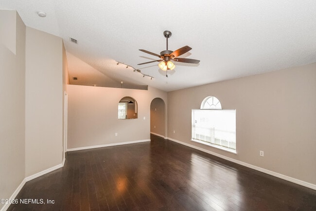 Building Photo - 7336 Lawn Tennis Ln