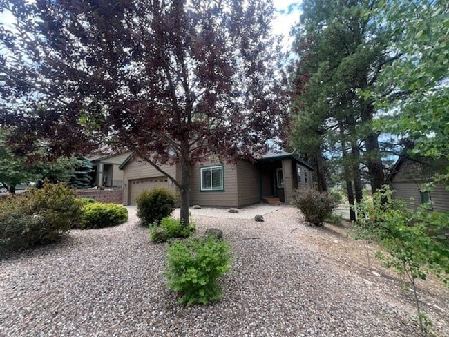 Building Photo - AVAILABLE SOON! 3-Bed Ponderosa Trails Gem