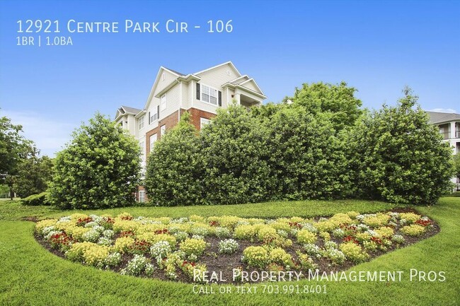 Building Photo - 12921 Centre Park Cir