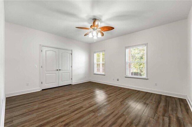 Building Photo - 1 Ainsdale Ln
